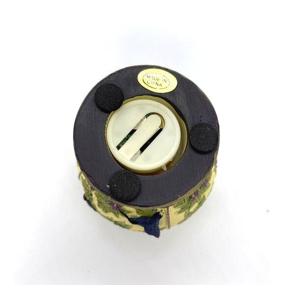 Hummingbird Musical Music Trinket Box 4” Tall "Let me call you sweetheart" Tune - Picture 4 of 4